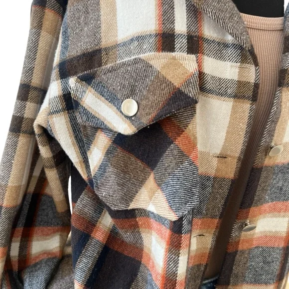 Plaid button up knit over shirt light shacket black orange M - Picture 6 of 11